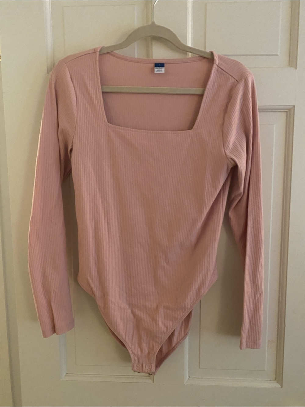 Old Navy Ribbed Square Neck Long-Sleeve Bodysuit - Pink